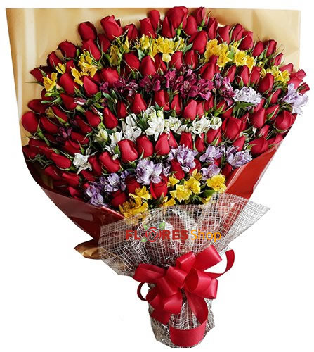 Nossa... Isso que é amor!!! 150 Rosas